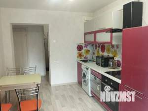 2-к квартира, посуточно, 42м2, 1/16 этаж