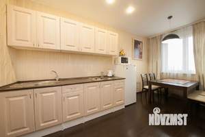 1-к квартира, посуточно, 48м2, 18/24 этаж