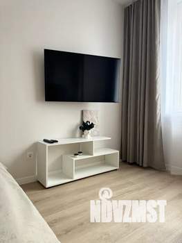 Студия квартира, посуточно, 28м2, 15/23 этаж