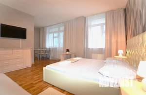 Студия квартира, посуточно, 51м2, 4/10 этаж