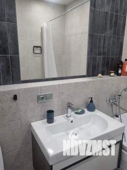 2-к квартира, посуточно, 35м2, 13/19 этаж