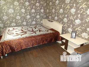1-к квартира, посуточно, 42м2, 5/10 этаж