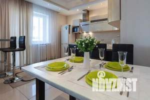2-к квартира, посуточно, 70м2, 8/17 этаж