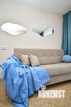 2-к квартира, посуточно, 40м2, 16/19 этаж