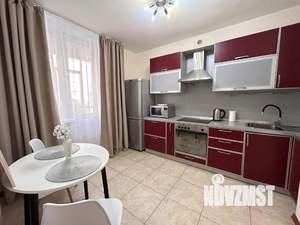 1-к квартира, посуточно, 42м2, 1/1 этаж