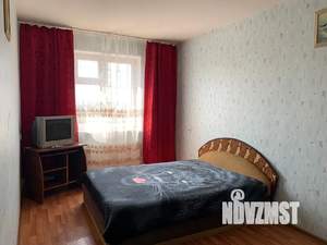 1-к квартира, посуточно, 40м2, 4/10 этаж