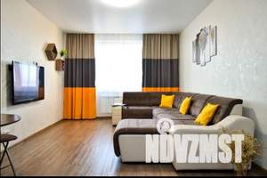 2-к квартира, посуточно, 55м2, 1/1 этаж