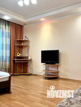 2-к квартира, посуточно, 60м2, 10/10 этаж