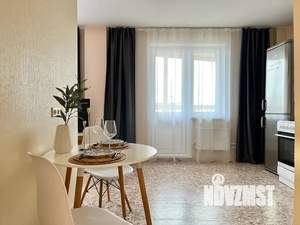 1-к квартира, посуточно, 39м2, 4/9 этаж