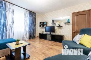 1-к квартира, посуточно, 60м2, 1/1 этаж