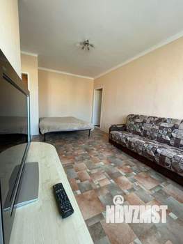 2-к квартира, посуточно, 47м2, 1/1 этаж