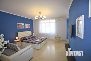 1-к квартира, посуточно, 51м2, 6/10 этаж