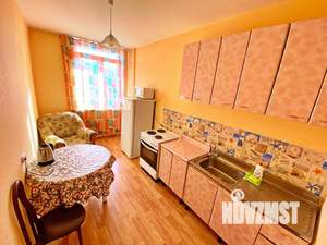 1-к квартира, посуточно, 40м2, 10/10 этаж