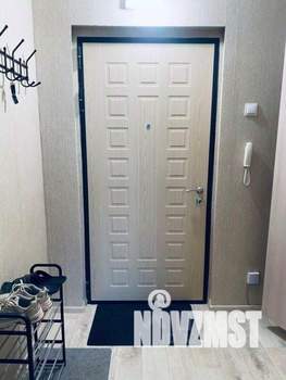 Студия квартира, на длительный срок, 36м2, 3/17 этаж