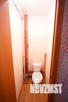 1-к квартира, посуточно, 42м2, 7/10 этаж