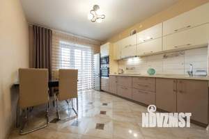 3-к квартира, посуточно, 91м2, 6/8 этаж