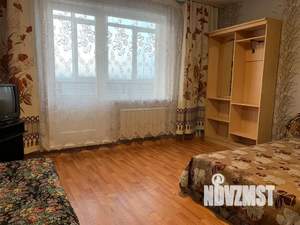 1-к квартира, посуточно, 40м2, 3/10 этаж