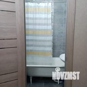1-к квартира, посуточно, 39м2, 8/10 этаж