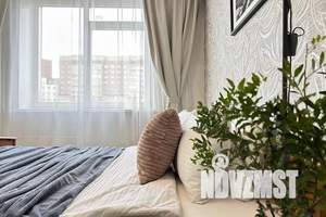1-к квартира, посуточно, 42м2, 2/10 этаж