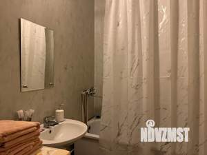 1-к квартира, посуточно, 33м2, 2/25 этаж