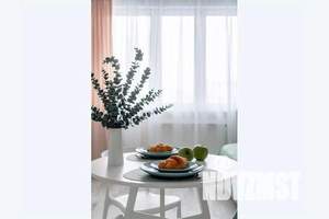 1-к квартира, посуточно, 35м2, 2/25 этаж