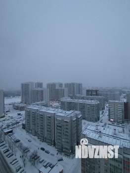 Студия квартира, посуточно, 34м2, 20/25 этаж