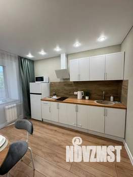 1-к квартира, посуточно, 40м2, 3/10 этаж
