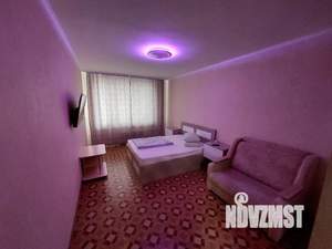 1-к квартира, посуточно, 42м2, 15/25 этаж