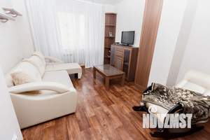 1-к квартира, посуточно, 40м2, 13/25 этаж
