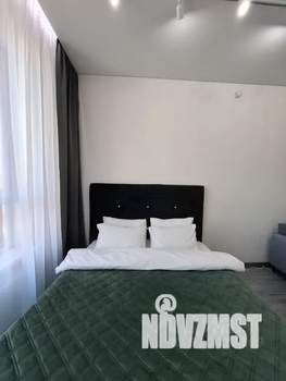 2-к квартира, посуточно, 42м2, 15/25 этаж