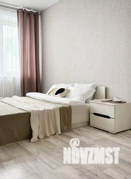 1-к квартира, посуточно, 50м2, 1/1 этаж