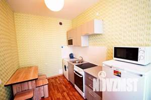 1-к квартира, посуточно, 40м2, 7/10 этаж