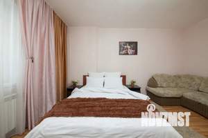 1-к квартира, посуточно, 42м2, 6/10 этаж