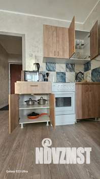 Студия квартира, посуточно, 23м2, 13/16 этаж