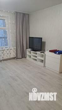 Студия квартира, посуточно, 38м2, 11/17 этаж
