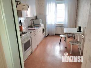 3-к квартира, посуточно, 64м2, 1/1 этаж