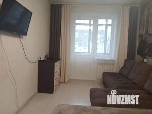 1-к квартира, посуточно, 34м2, 7/10 этаж