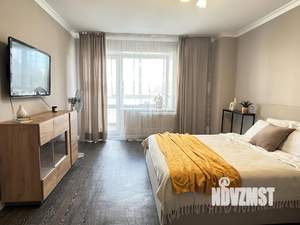 1-к квартира, посуточно, 40м2, 6/9 этаж