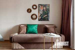 1-к квартира, посуточно, 42м2, 8/10 этаж