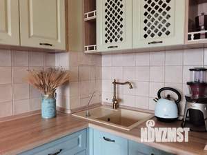 1-к квартира, посуточно, 50м2, 1/1 этаж