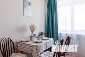 1-к квартира, посуточно, 42м2, 8/10 этаж