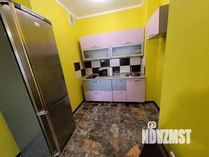 2-к квартира, посуточно, 40м2, 18/25 этаж