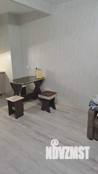 Студия квартира, посуточно, 38м2, 11/17 этаж