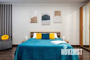 Студия квартира, посуточно, 42м2, 2/5 этаж