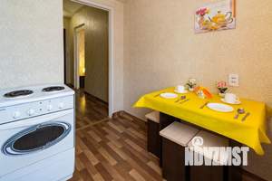 1-к квартира, посуточно, 38м2, 3/9 этаж