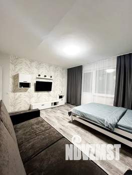 2-к квартира, посуточно, 56м2, 9/10 этаж