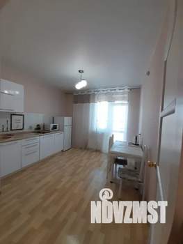 1-к квартира, посуточно, 37м2, 12/27 этаж