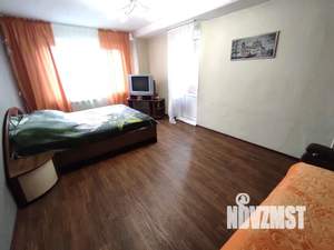 1-к квартира, посуточно, 35м2, 6/9 этаж