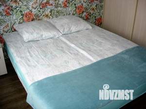 2-к квартира, посуточно, 42м2, 1/1 этаж