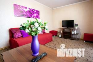 2-к квартира, посуточно, 58м2, 4/9 этаж